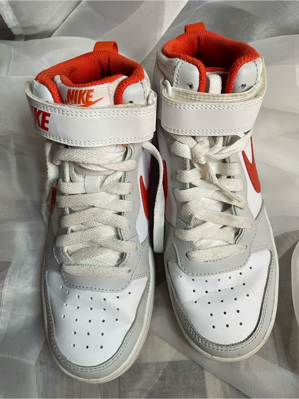 Nike White and Red Mid/High Top Sneakers with Bold Swoosh - Picture 3 of 4